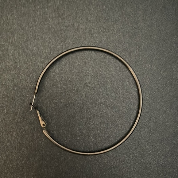Hoops - Picture 5 of 6